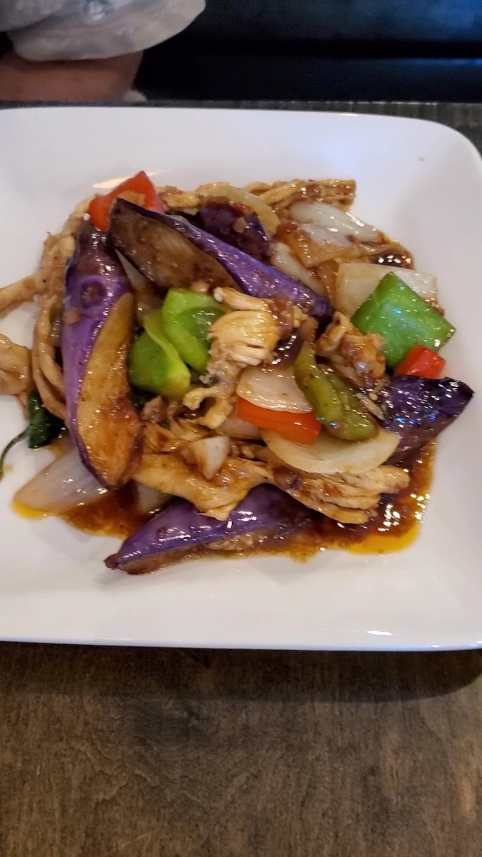 Pad Egg Plant stir-fry with bell peppers and basil at Kindee Thai